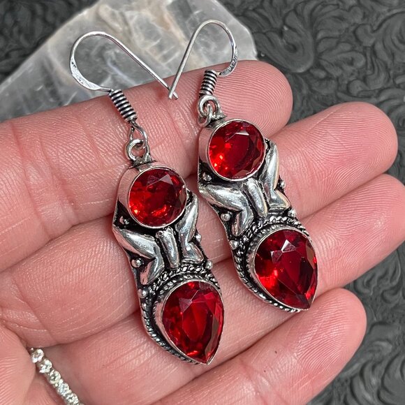 Faceted Garnet Butterfly Earrings Crystal Stone Jewelry - Picture 3 of 6